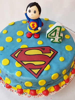 Superman dječja torta