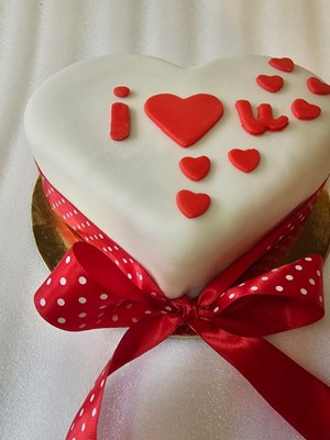 Mala čokoladna torta za Valentinovo